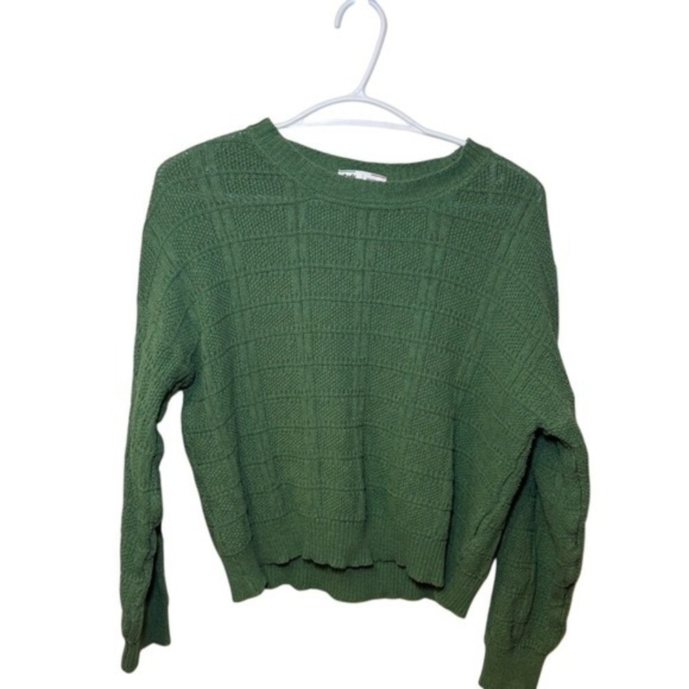 Sage Green Twik par Simons‎ Italy Waffle Knit  Cropped Crewneck Sweater Small